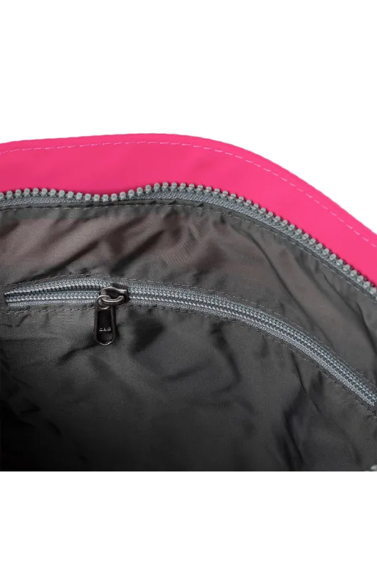 Kennington B Crossbody