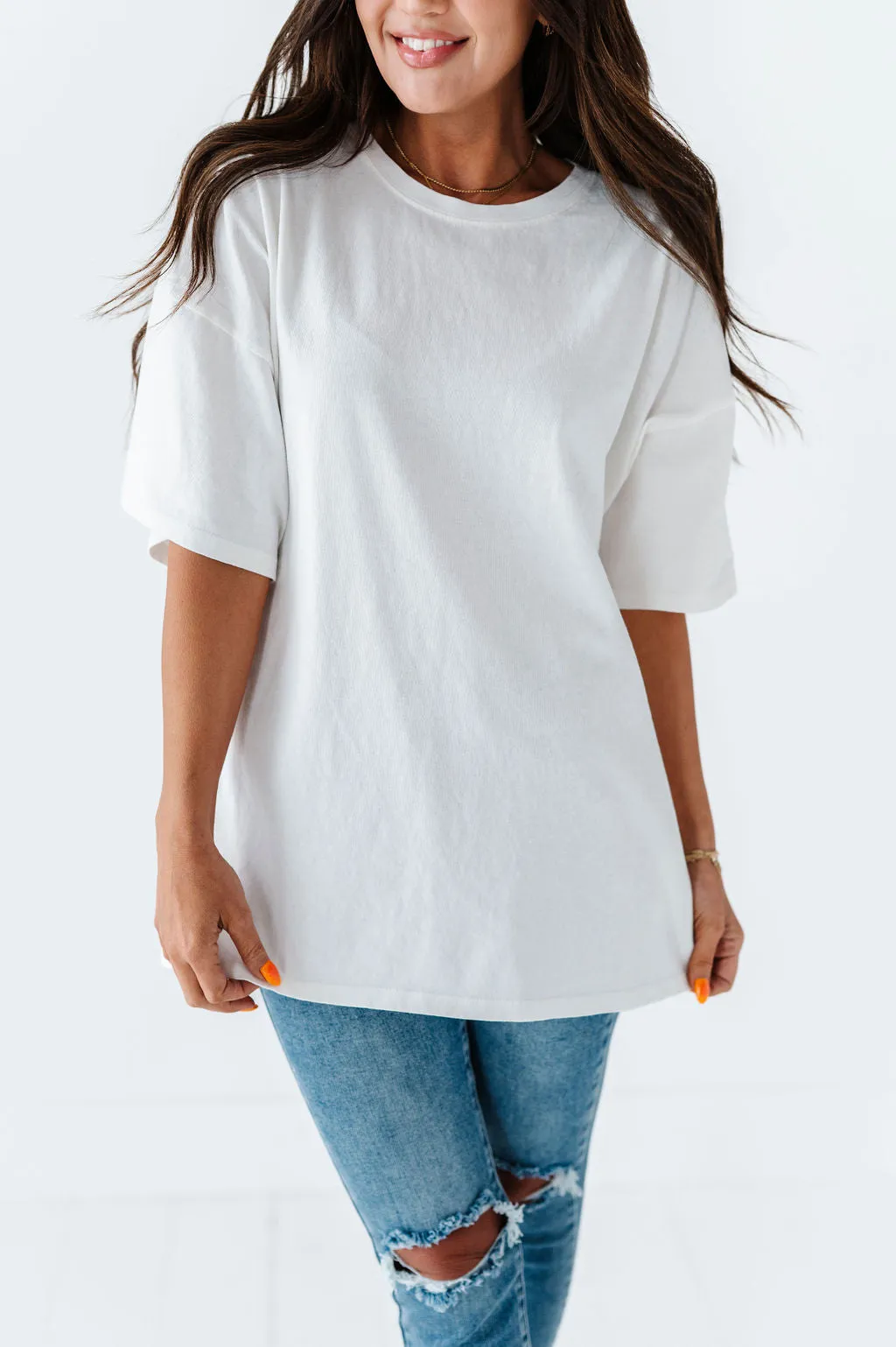 Lisa Oversized Boyfriend Tee in Off White - Size Medium Left
