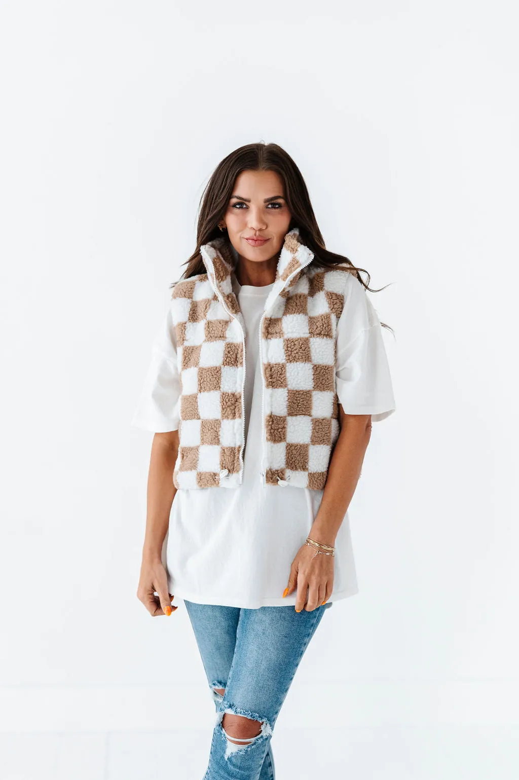 Lisa Oversized Boyfriend Tee in Off White - Size Medium Left